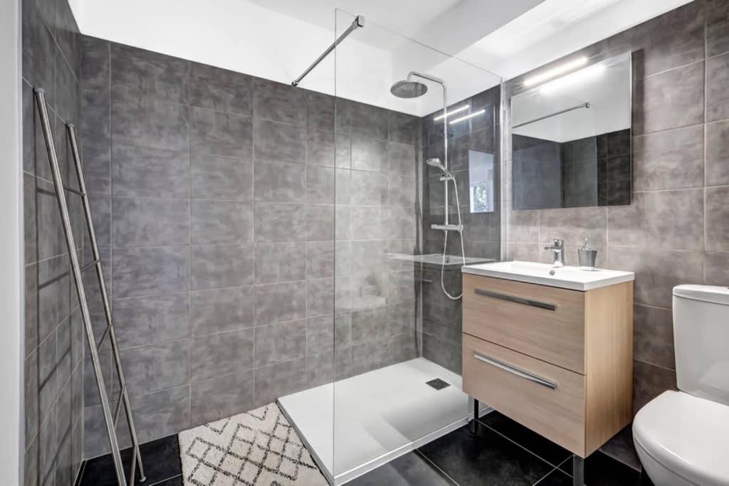 LE STUDIO 35, charme, parking & proche lac, 2 pers Annecy Exteriör bild