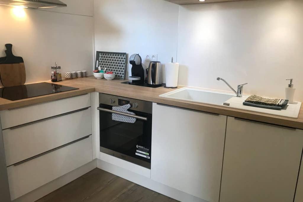 LE STUDIO 35, charme, parking & proche lac, 2 pers Annecy Exteriör bild